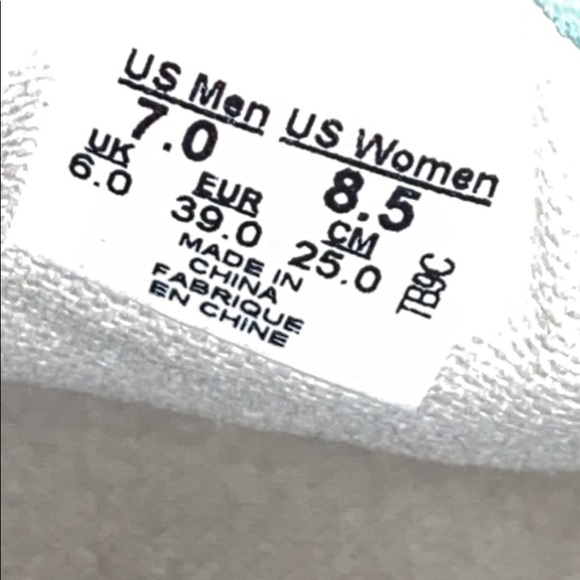 teal vans ! - Picture 4 of 5